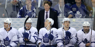 Mike Babcock on the Toronto Maple Leafs bench