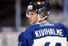 Teemu Kivihalme signs with the Toronto Maple Leafs