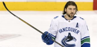 Chris Tanev connected to the Toronto Maple Leafs