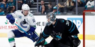 Aaron Dell signs with the Toronto Maple Leafs: one year, $800k Aaron Dell, Toronto Maple Leafs