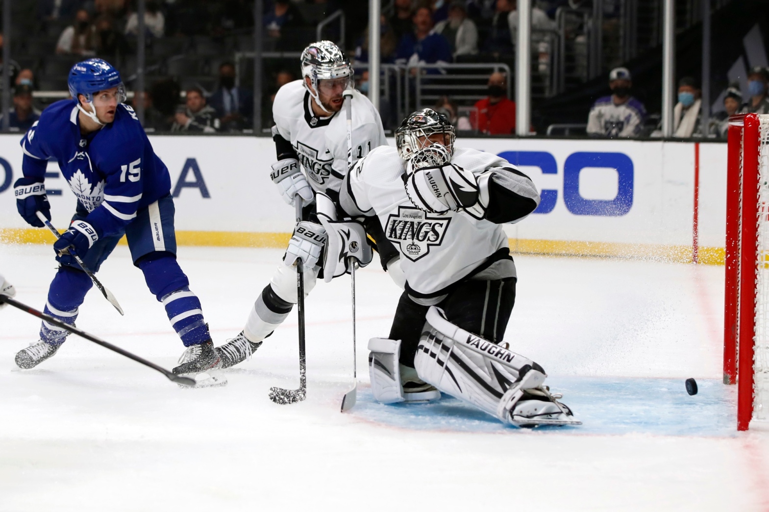 Alex Kerfoot, Toronto Maple Leafs