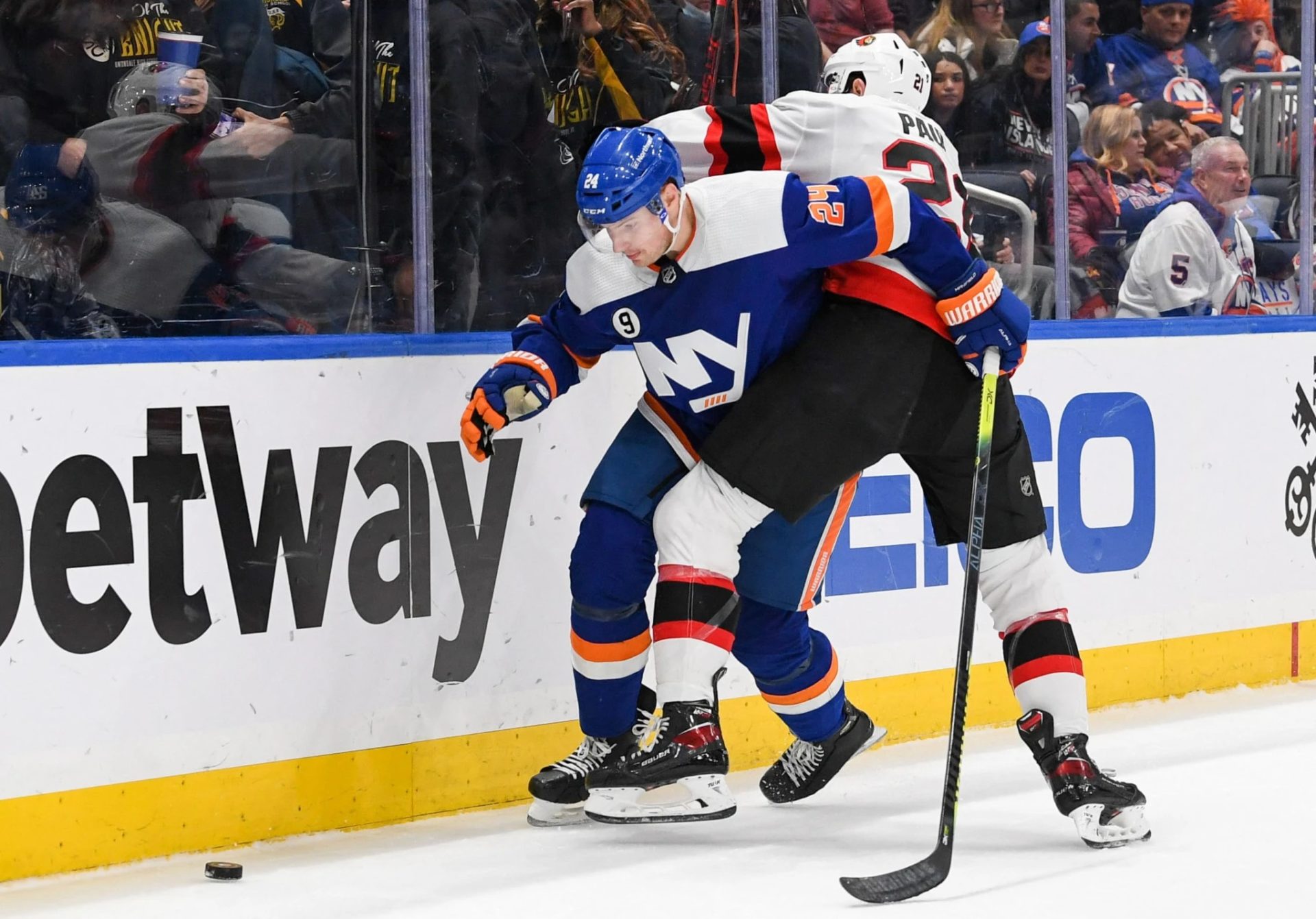 A comprehensive list of 2022 trade deadline targets for the Maple Leafs