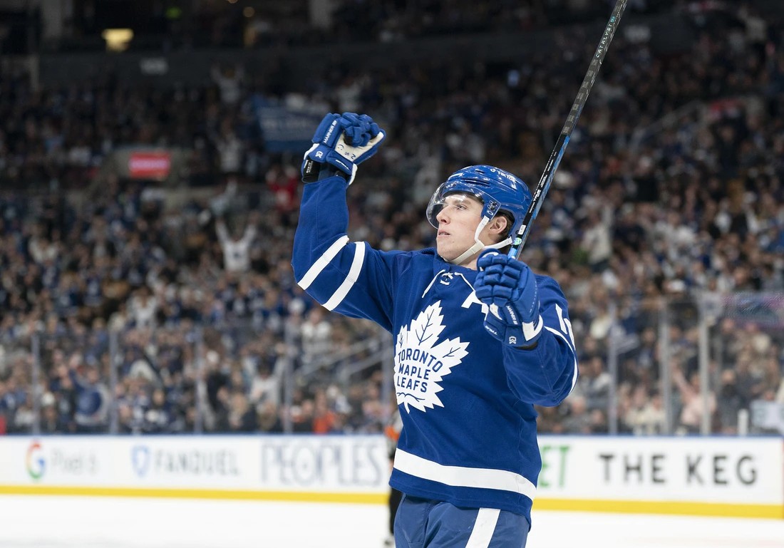 Maple Leafs recall Kyle Clifford, will make season debut against Jets