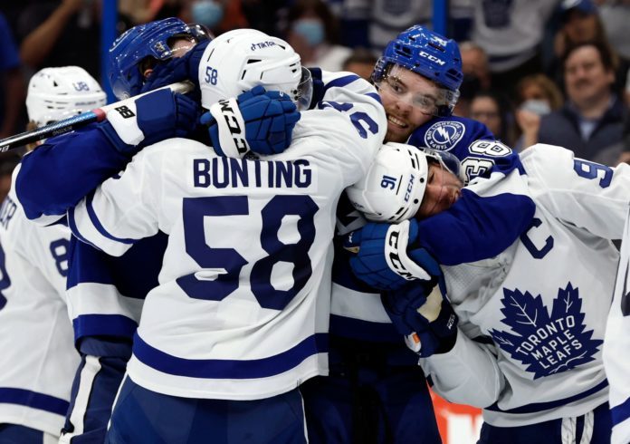 Toronto Maple Leafs vs. Tampa Bay Lightning, Michael Bunting