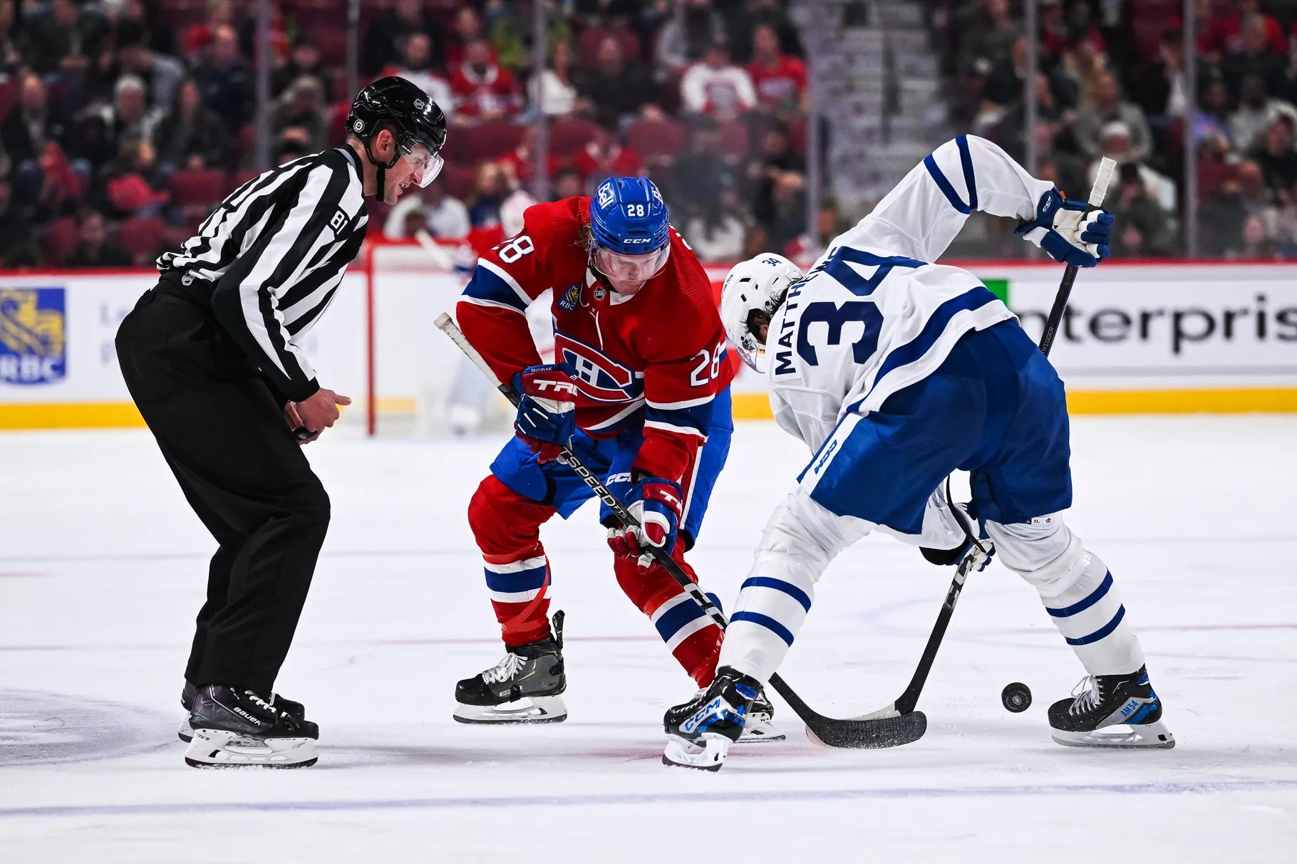 Bunting scores twice, Leafs down Canadiens 5-1