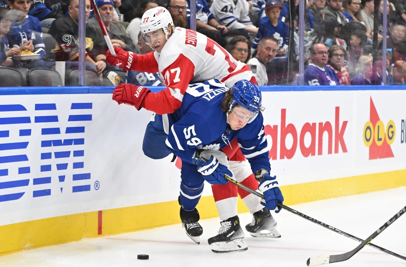 Tyler Bertuzzi, Maple Leafs vs. Red Wings