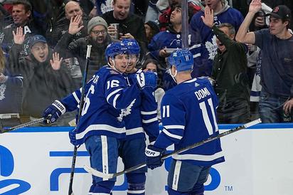 Game in 10: Stars light it up, power play scores four as Maple Leafs lay a  touchdown on the Habs in final regular-season home game