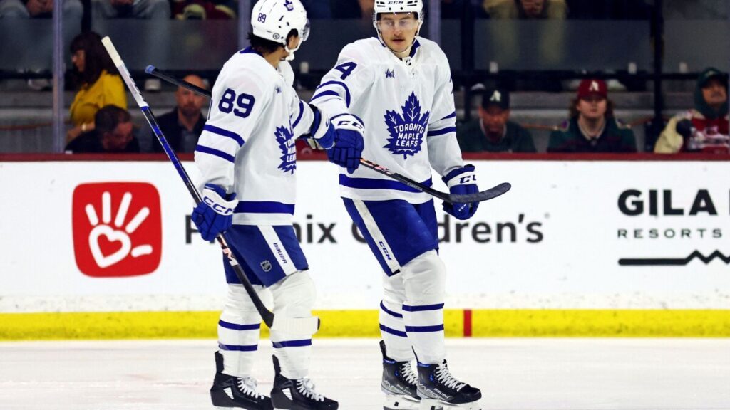 Nick Robertson, Bobby McMann, Maple Leafs