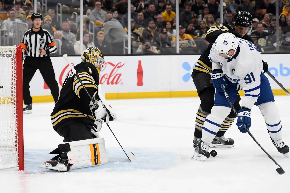John Tavares, Maple Leafs vs. Bruins