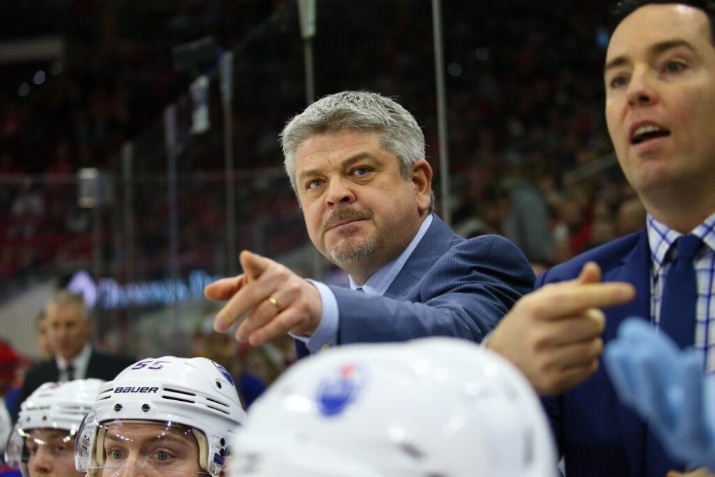 Todd McLellan interviewed for Leafs head coaching position