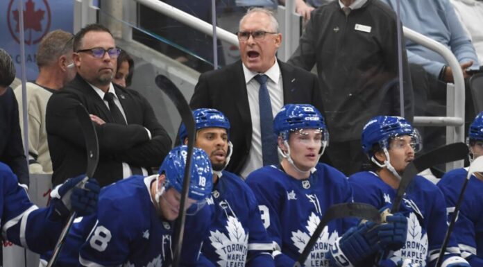 Craig Berube, Marc Savard, Maple Leafs bench