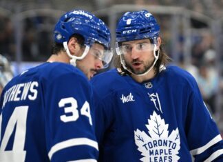 Chris Tanev, Auston Matthews, Maple Leafs