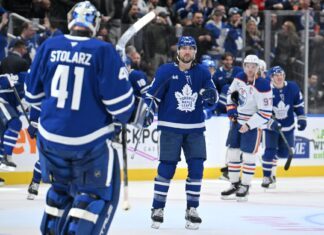 Chris Tanev, Anthony Stolarz, Toronto Maple Leafs