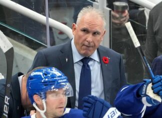 A potentially make-or-break road trip, more confounding lineup decisions, and lagging special teams – Leafs Notebook