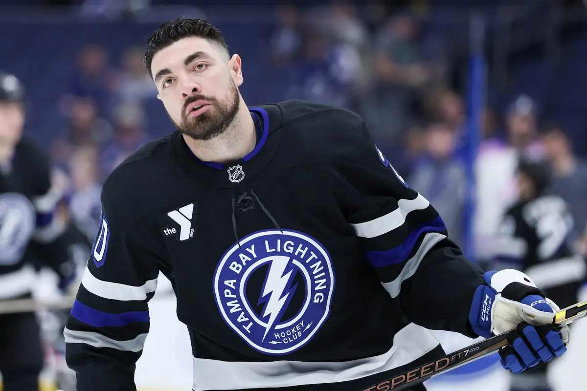 Instant Analysis: Maple Leafs attempt to address 3C hole, acquire Nick Paul in exchange for Dennis Hildeby & two draft picks